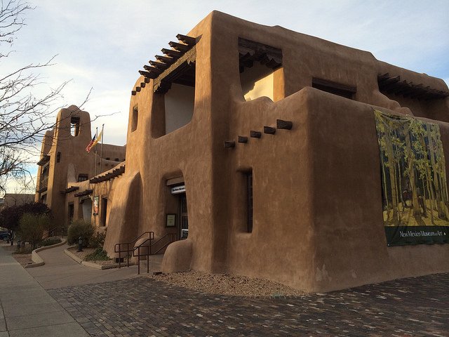 Santa Fe architecture style , NM