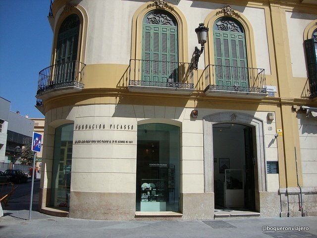 Fachada de la Fundación Picasso Málaga
