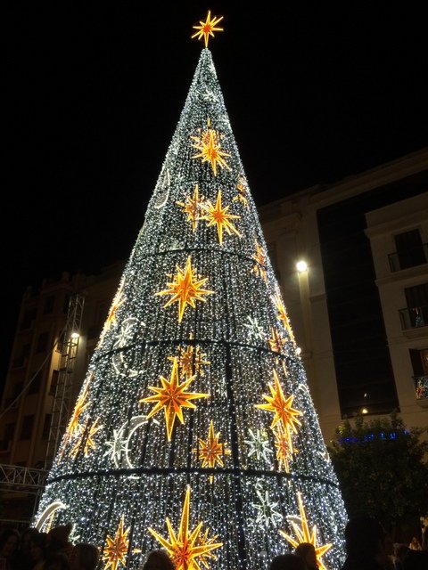 Árbol de Navidad de luces en Calle Larios