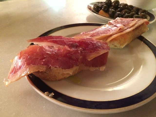 El jamón iberico de bellota que probamos con Devour Madrid.