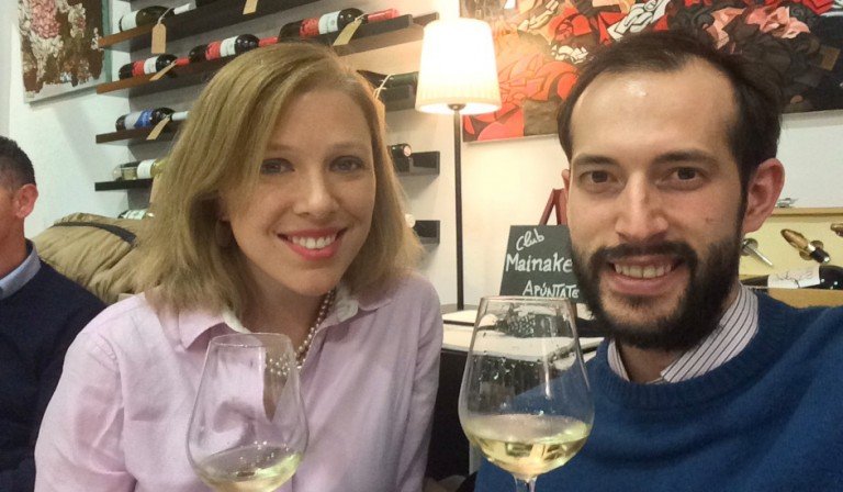 Abby and Pedro at Mainake Vinos for the wine tasting with the Bodega el Niño de la Salina