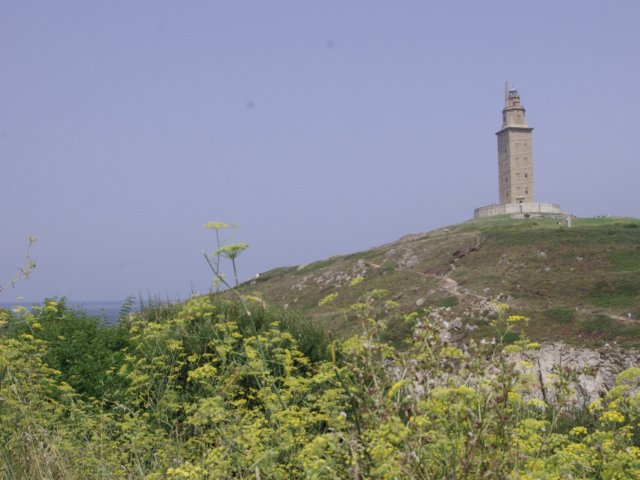Torre de Hércules, una de las atracciones qué ver en A Coruña