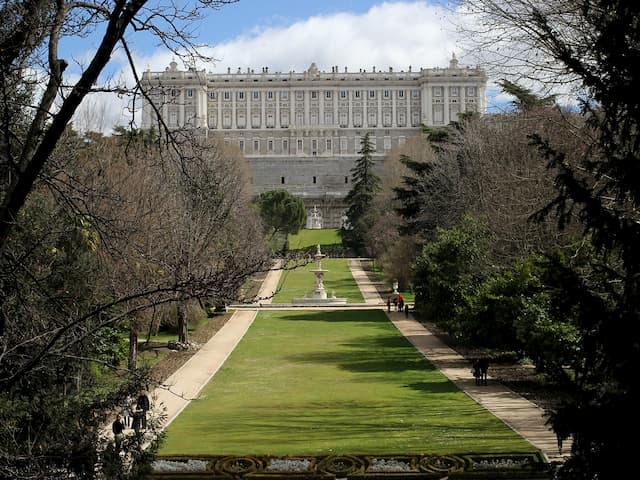 Paseando por el centro de Madrid y los Jardines Sabatini